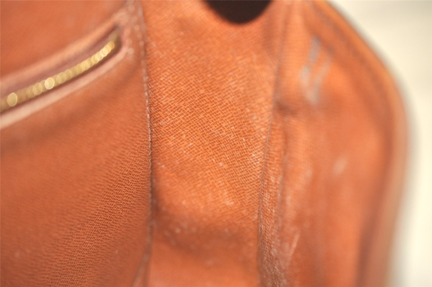 Authentic Louis Vuitton Monogram Saint Cloud GM M51242 Shoulder Cross Bag 4997J