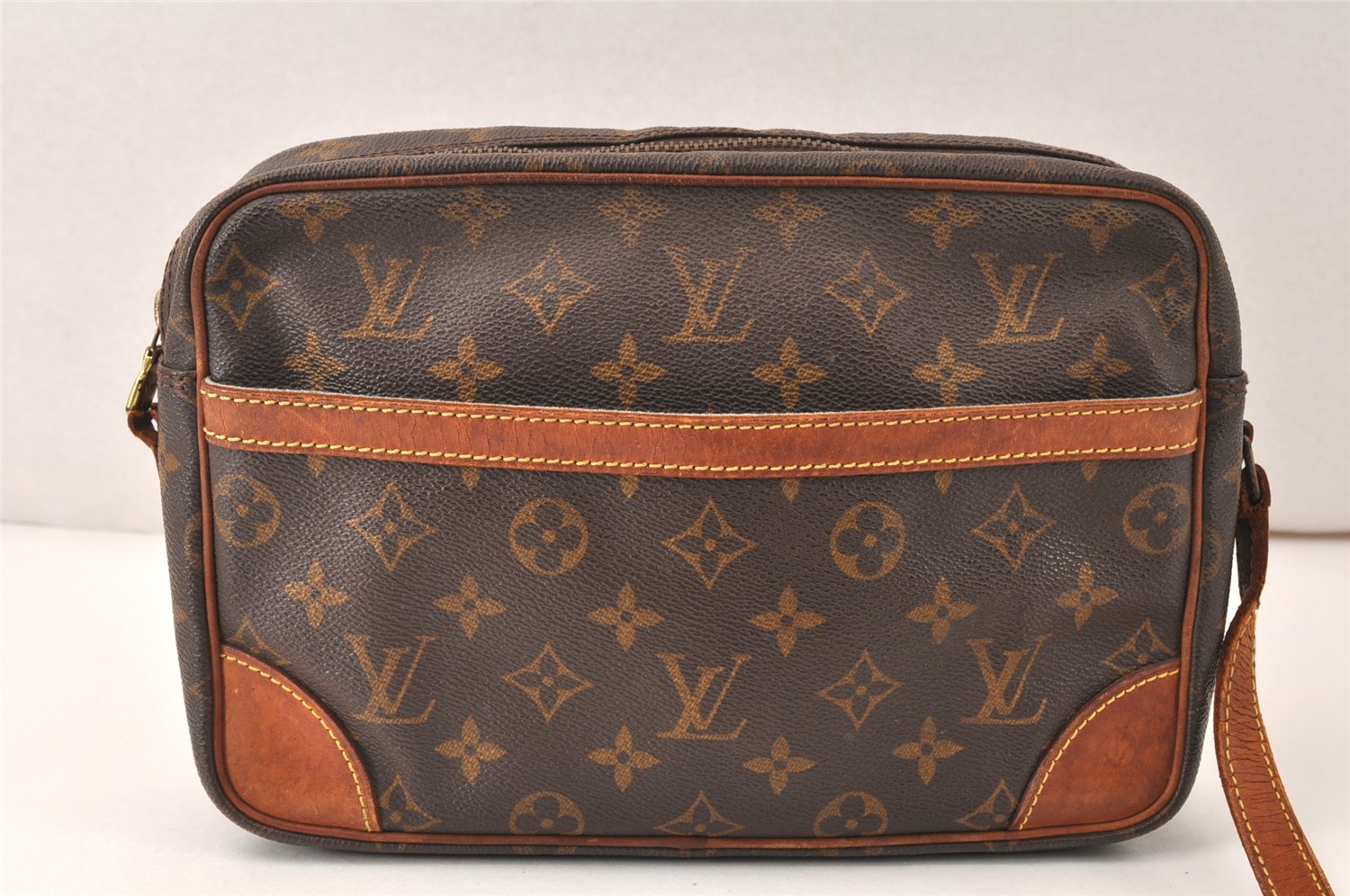 Authentic Louis Vuitton Monogram Trocadero 27 Shoulder Bag M51274 LV Junk 4997K