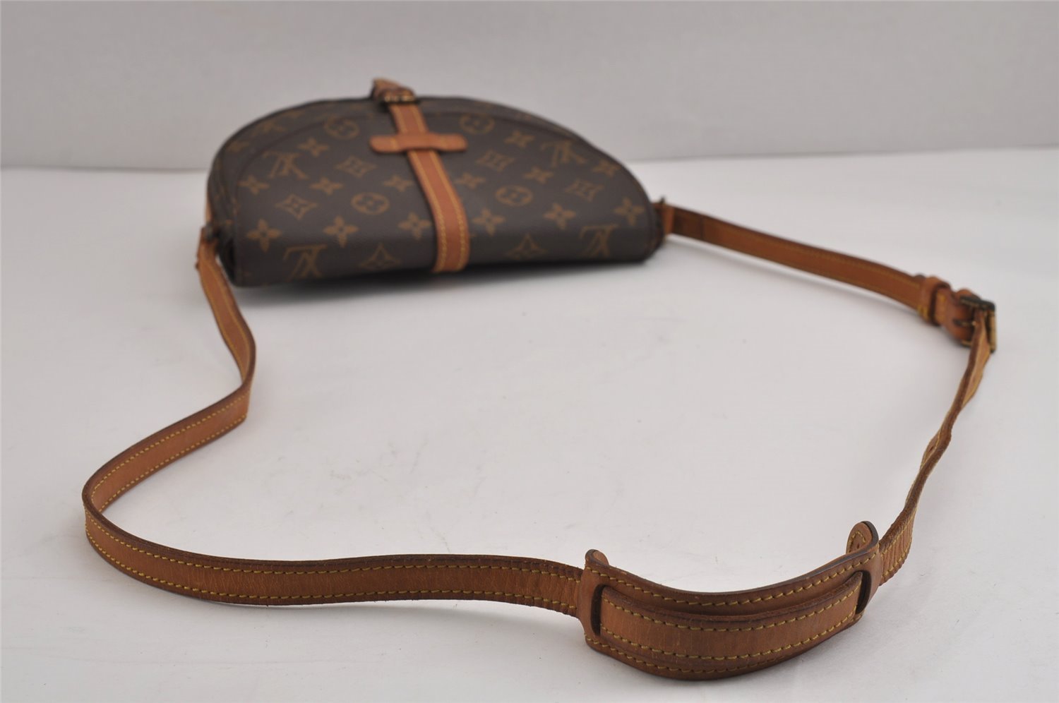 Authentic Louis Vuitton Monogram Chantilly MM Shoulder Cross Bag M51233 LV 5000J