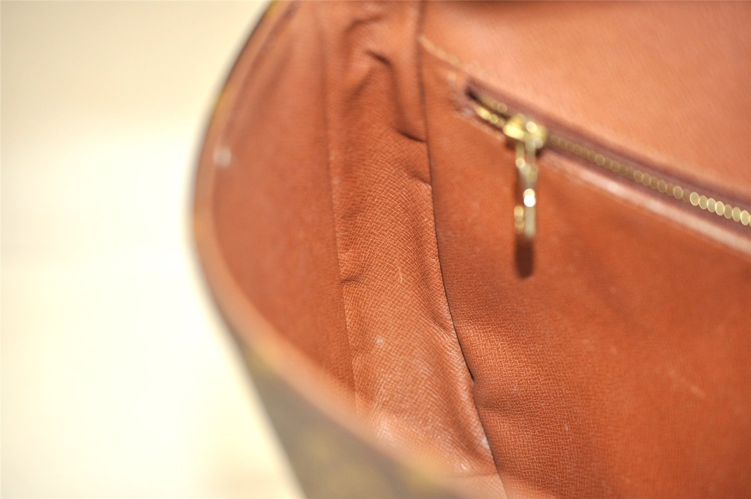 Authentic Louis Vuitton Monogram Chantilly MM Shoulder Cross Bag M51233 LV 5000J