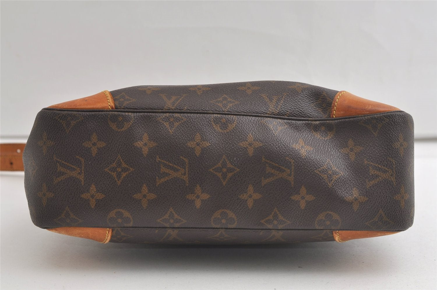 Authentic Louis Vuitton Monogram Boulogne 30 Shoulder Cross Bag M52165 LV 5000K