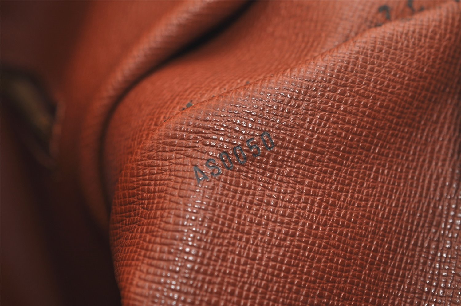 Authentic Louis Vuitton Monogram Boulogne 30 Shoulder Cross Bag M52165 LV 5000K