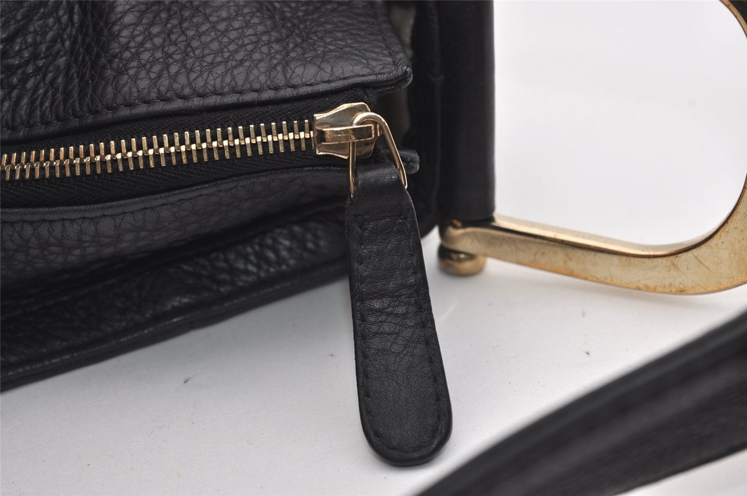 Authentic GUCCI Vintage Shoulder Hand Bag Leather 257050 Black 5002J