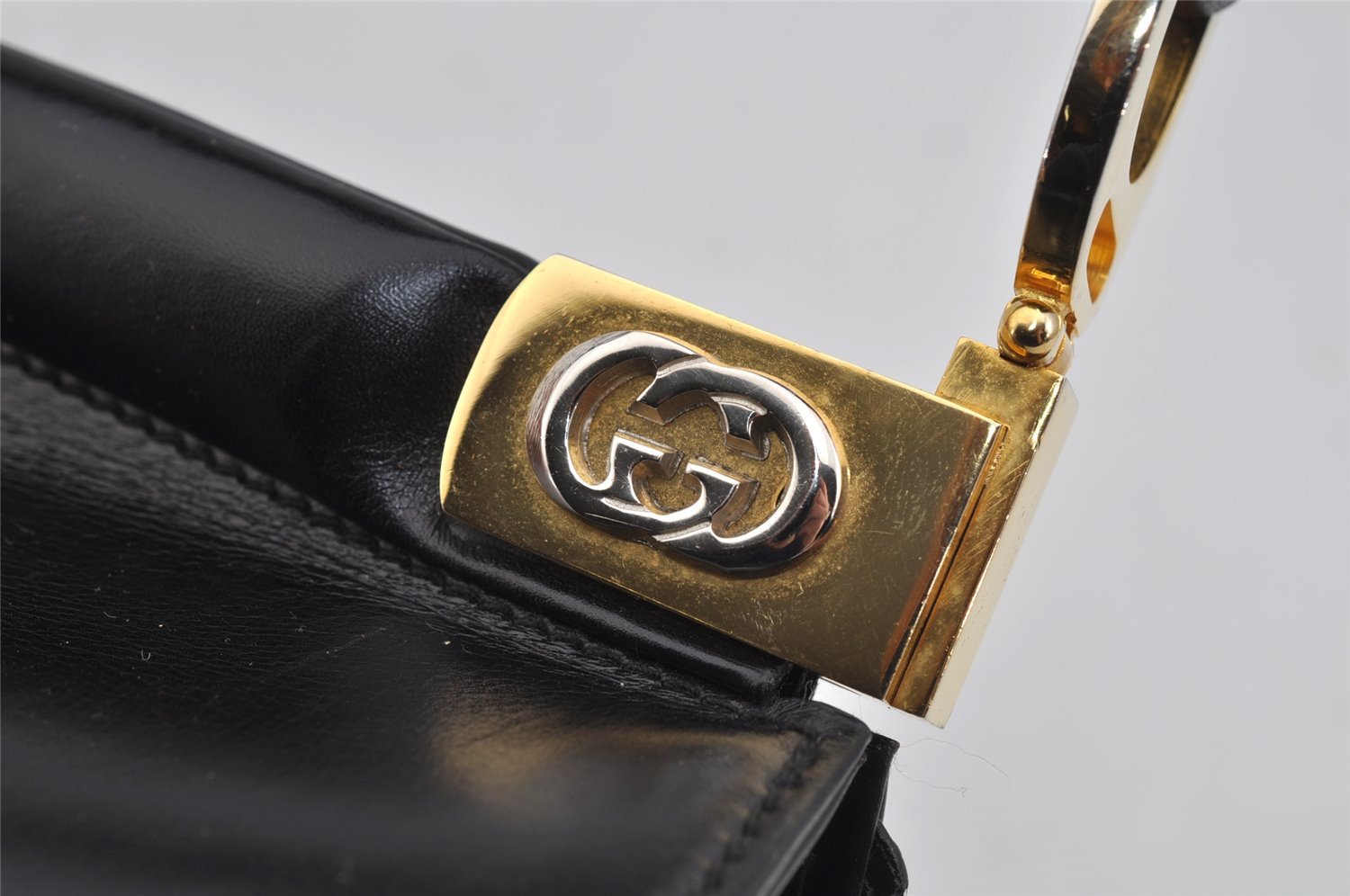 Authentic GUCCI Vintage Shoulder Hand Bag Purse Leather Black 5005J