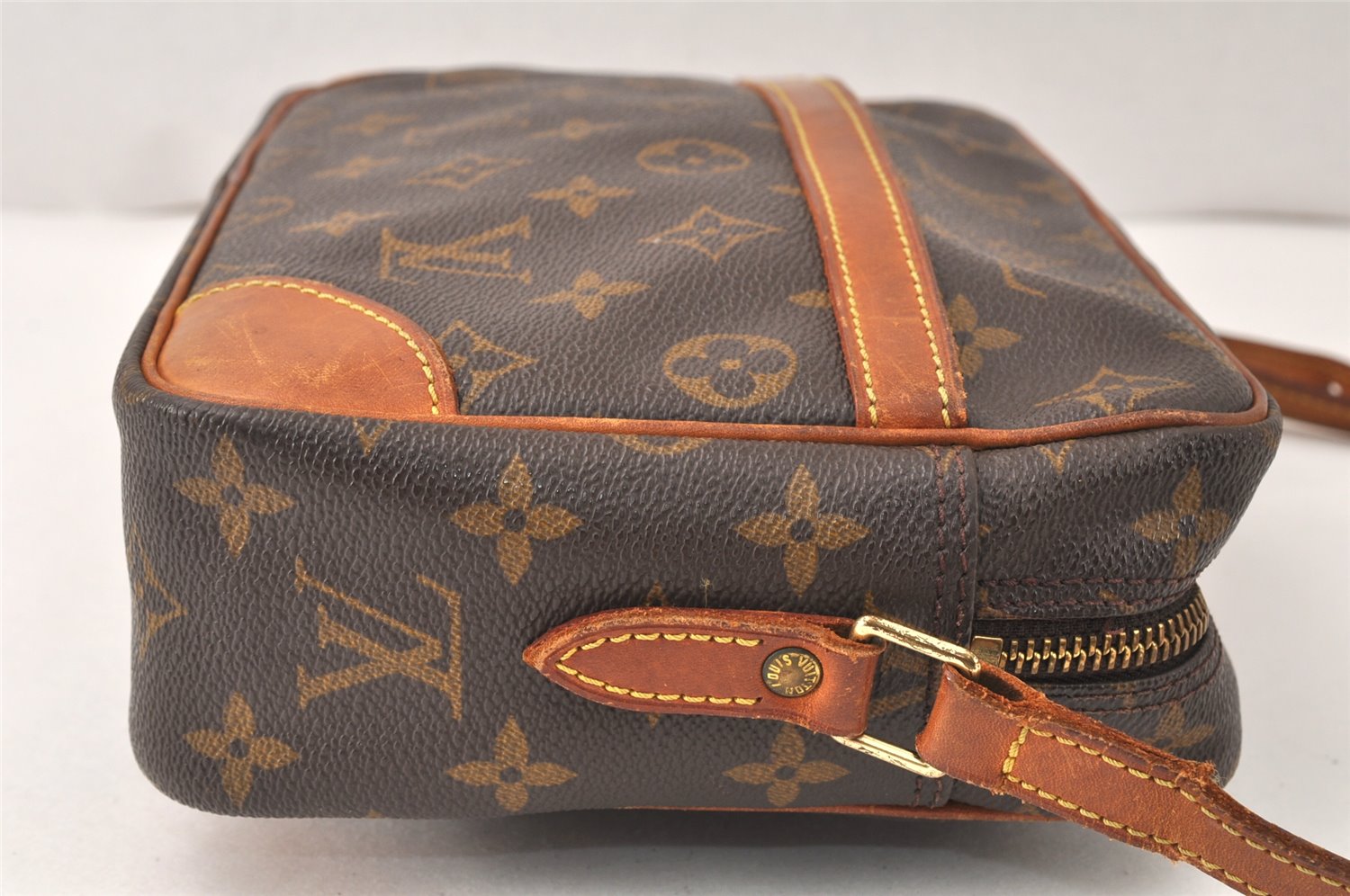 Authentic Louis Vuitton Monogram Trocadero 27 Shoulder Cross Bag M51274 LV 5005K