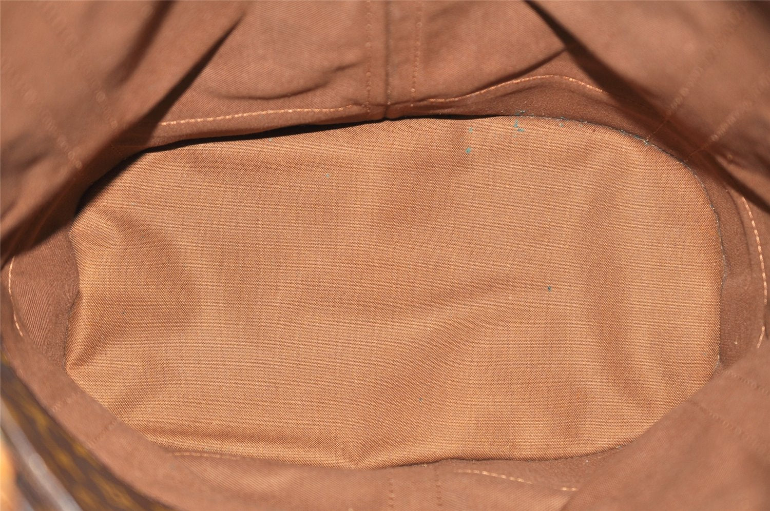 Authentic Louis Vuitton Monogram Randonnee GM Shoulder Bag M42244 LV 5006K