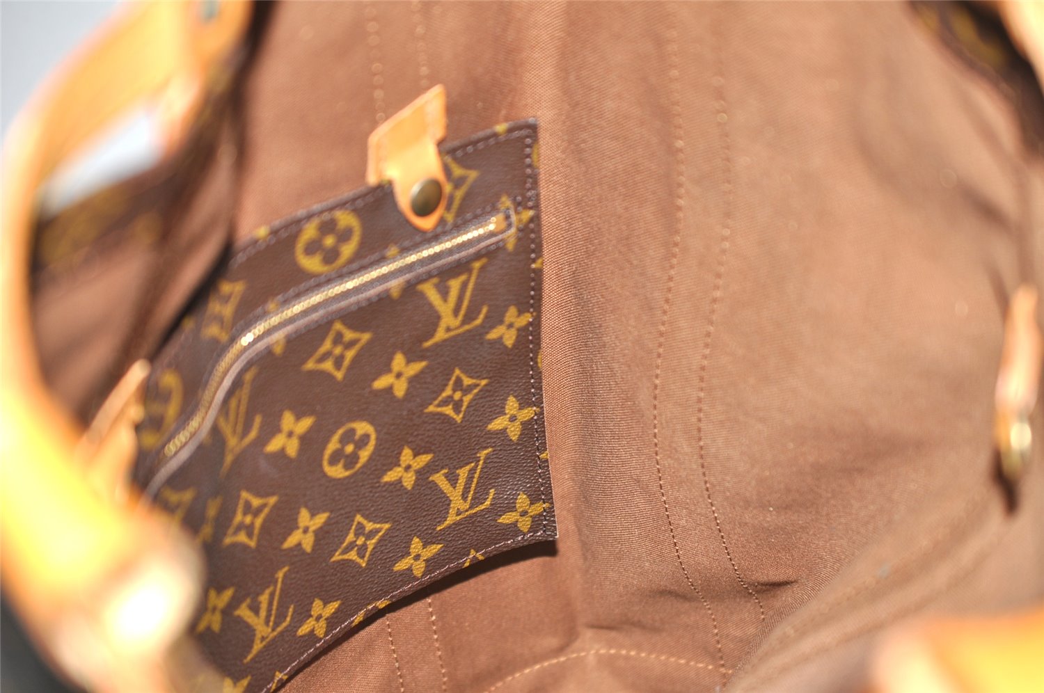 Authentic Louis Vuitton Monogram Randonnee GM Shoulder Bag M42244 LV 5006K