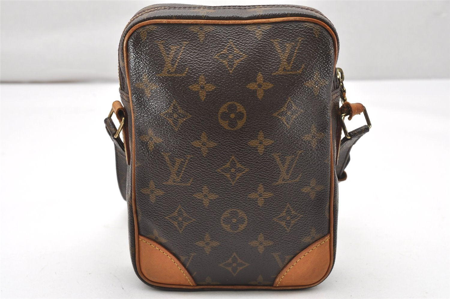 Authentic Louis Vuitton Monogram Danube Shoulder Cross Bag M45266 Junk 5011K