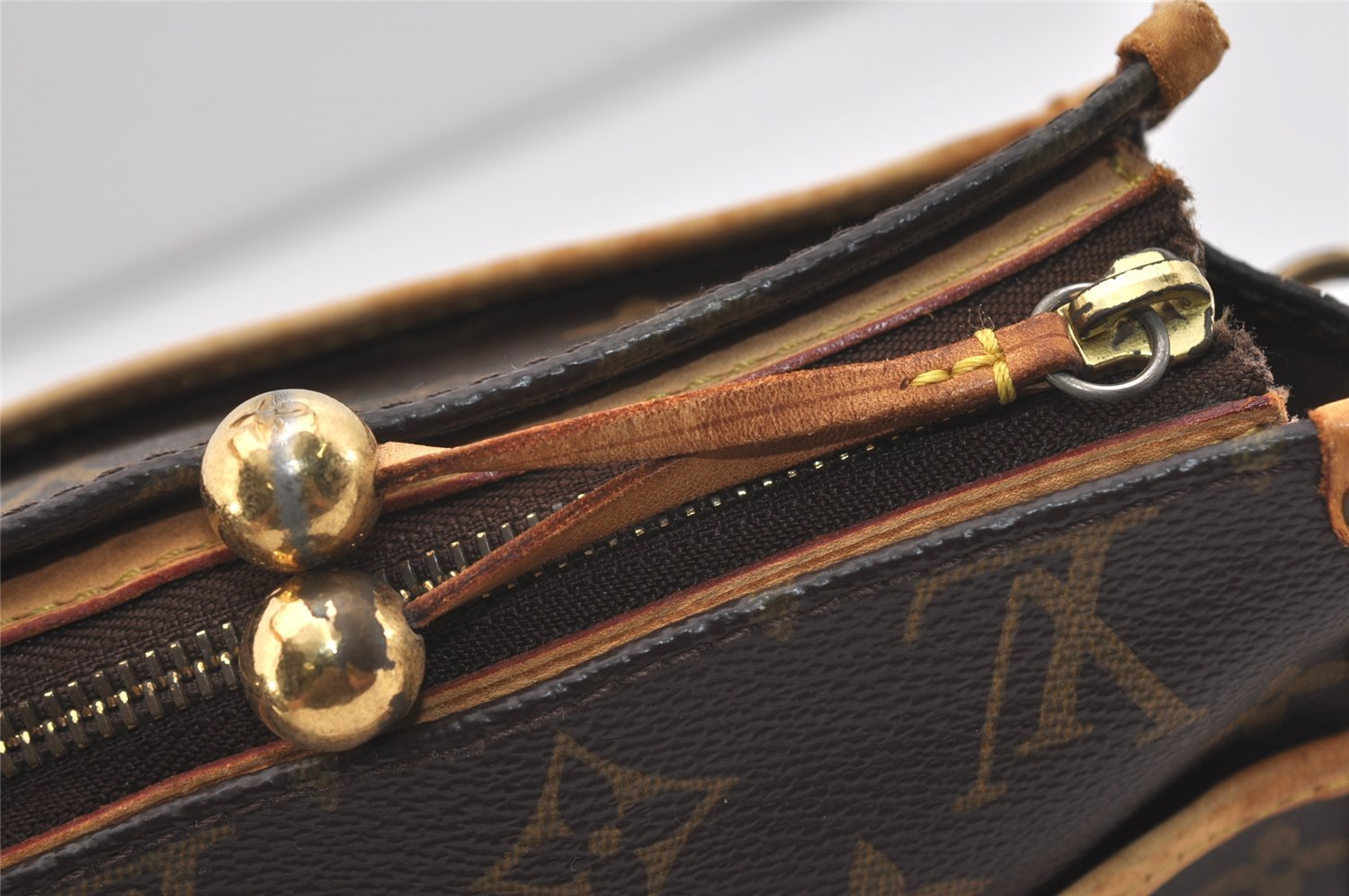 Authentic Louis Vuitton Monogram Popincourt Hand Bag M40009 LV 5012J