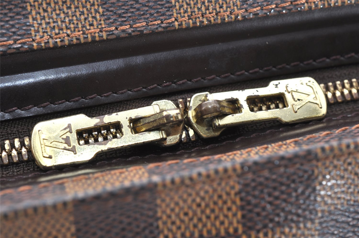 Authentic Louis Vuitton Damier Chelsea Shoulder Tote Bag N51119 LV 5013K