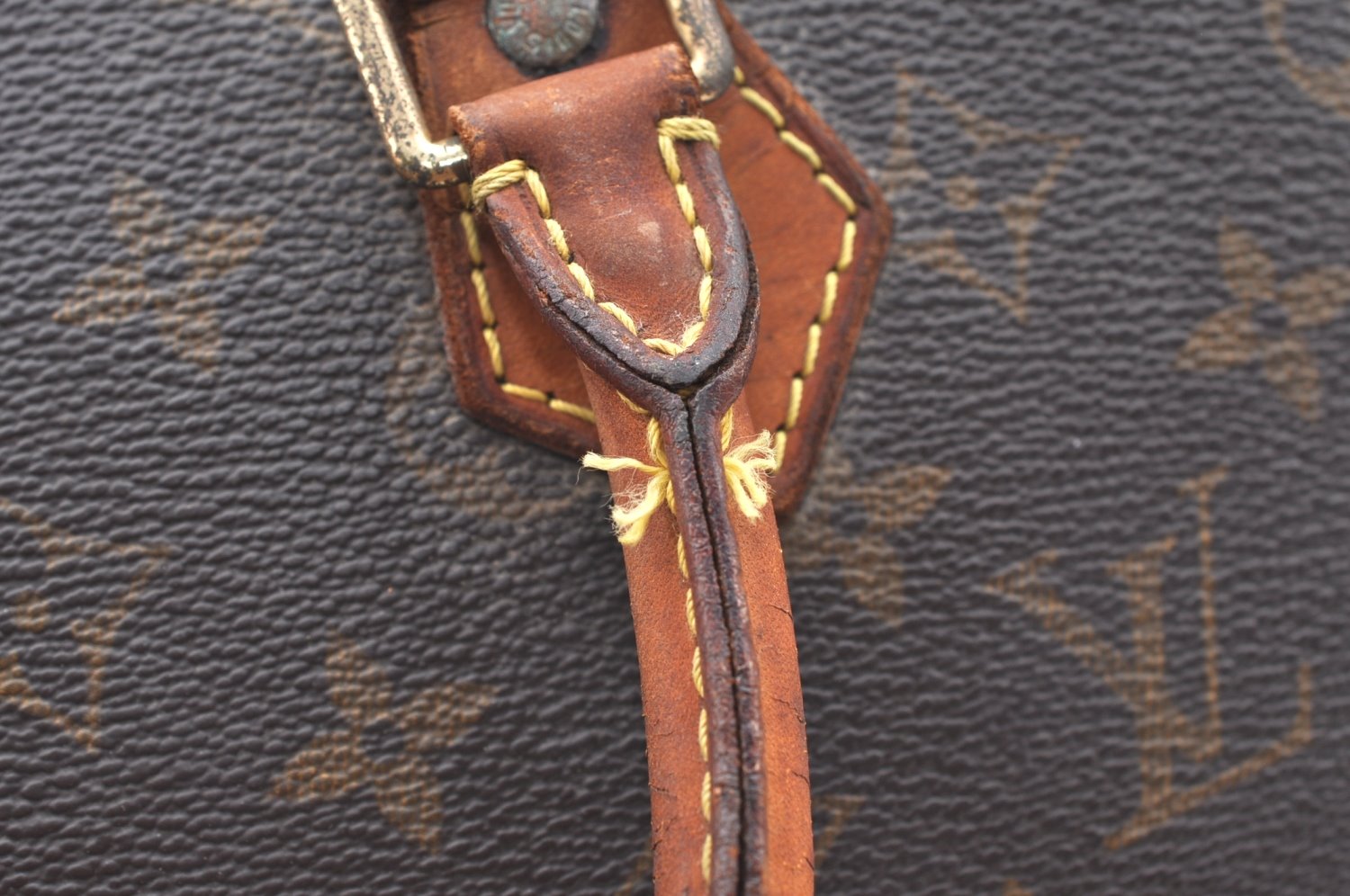 Authentic Louis Vuitton Monogram Alma Hand Bag Purse M51130 LV 5014I