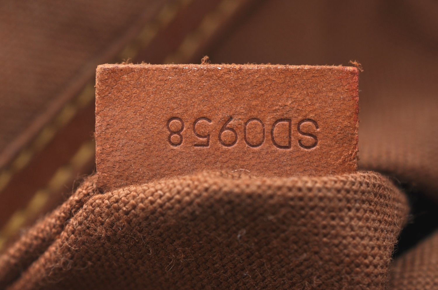 Authentic Louis Vuitton Monogram Alma Hand Bag Purse M51130 LV 5014I