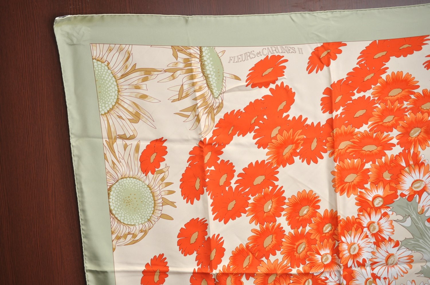 Authentic HERMES Carre 90 Scarf 