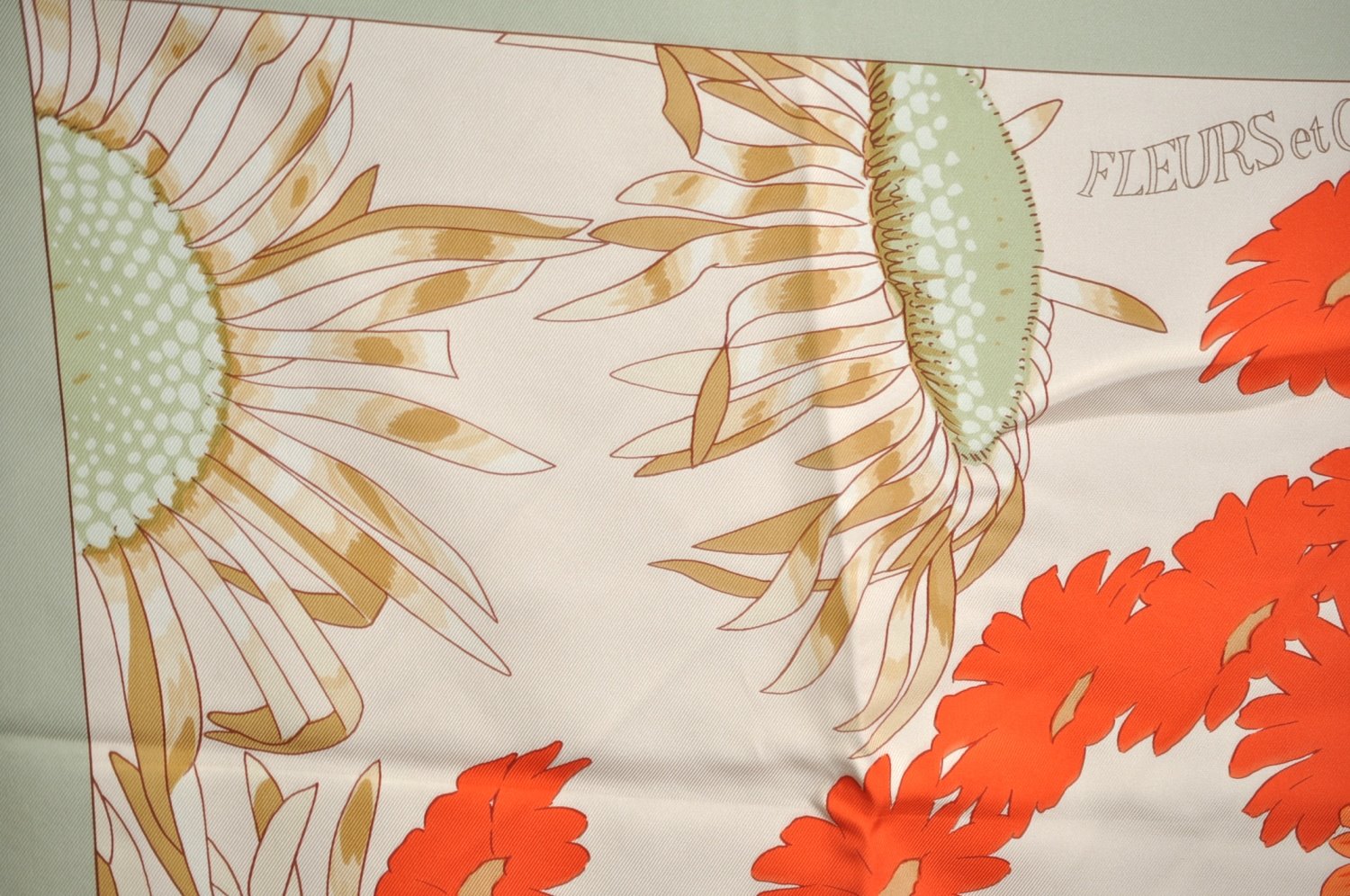 Authentic HERMES Carre 90 Scarf 