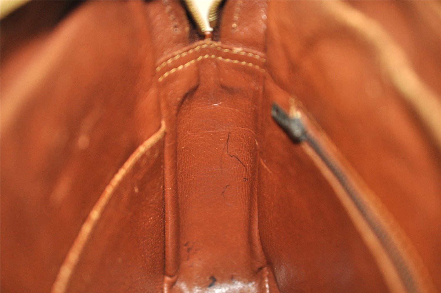 Authentic Louis Vuitton Monogram Sac Bandouliere 30 Shoulder Bag Old Model 5020I