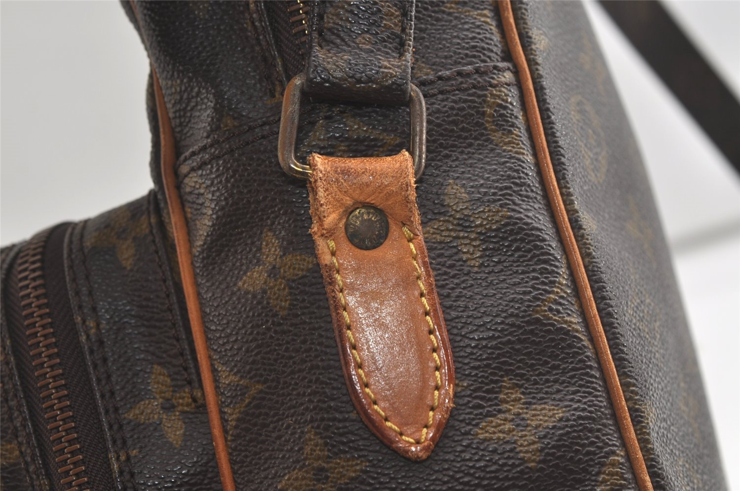 Authentic Louis Vuitton Monogram Amazone GM Shoulder Cross Bag M45232 Junk 5021K