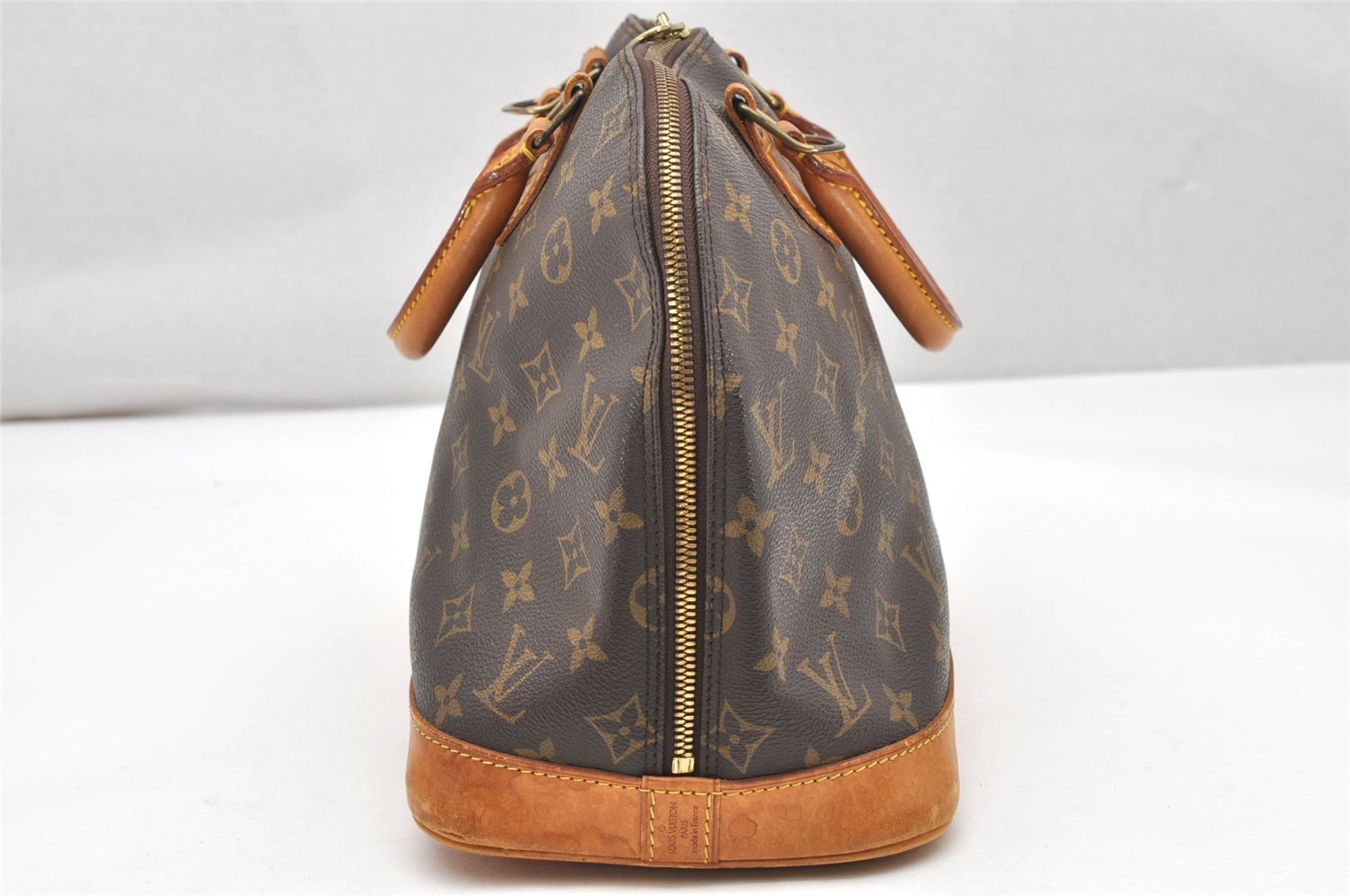 Authentic Louis Vuitton Monogram Alma Hand Bag Purse M51130 LV 5022K