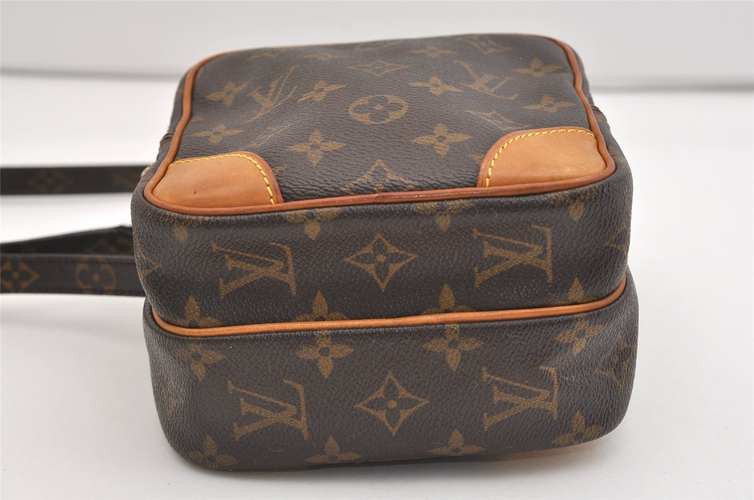 Authentic Louis Vuitton Monogram Amazone Shoulder Cross Body Bag M45236 LV 5029J