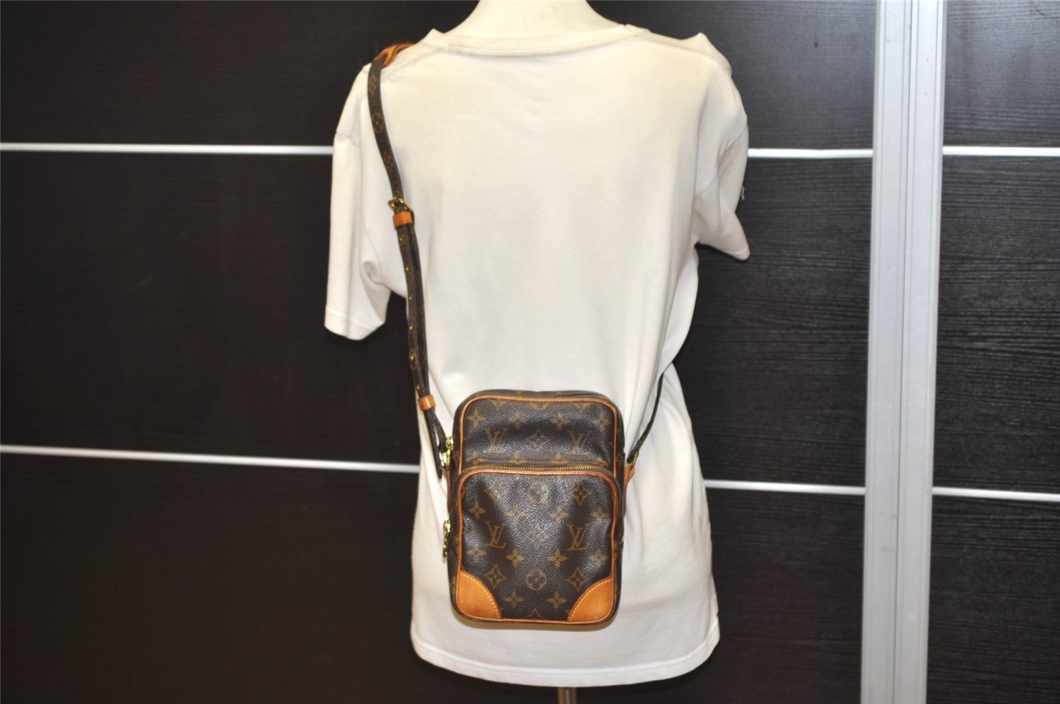 Authentic Louis Vuitton Monogram Amazone Shoulder Cross Body Bag M45236 LV 5029J