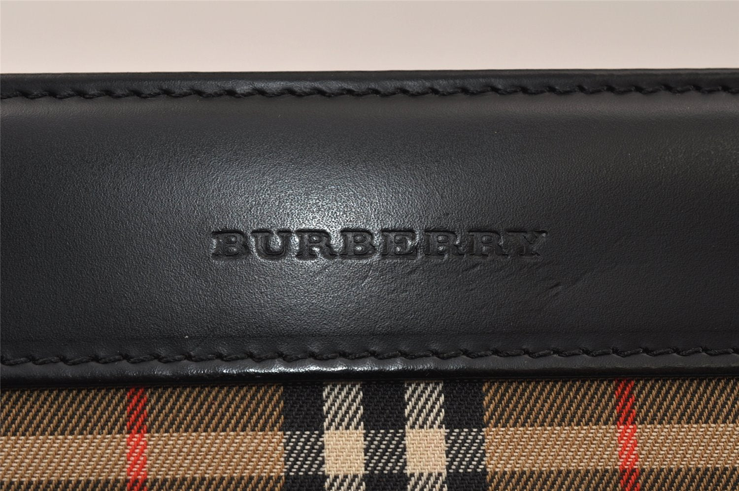 Authentic BURBERRY Nova Check Shoulder Hand Bag Purse Leather Black Beige 5030K