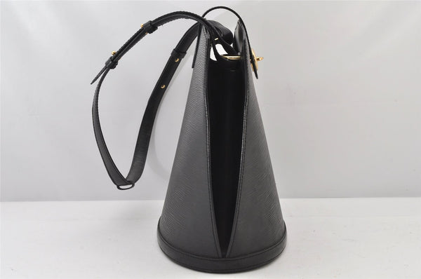 Authentic Louis Vuitton Epi Cluny Shoulder Bag Purse Black M52252 LV 5032K