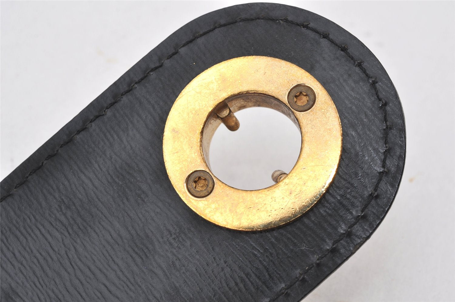 Authentic Louis Vuitton Epi Cluny Shoulder Bag Purse Black M52252 LV 5032K