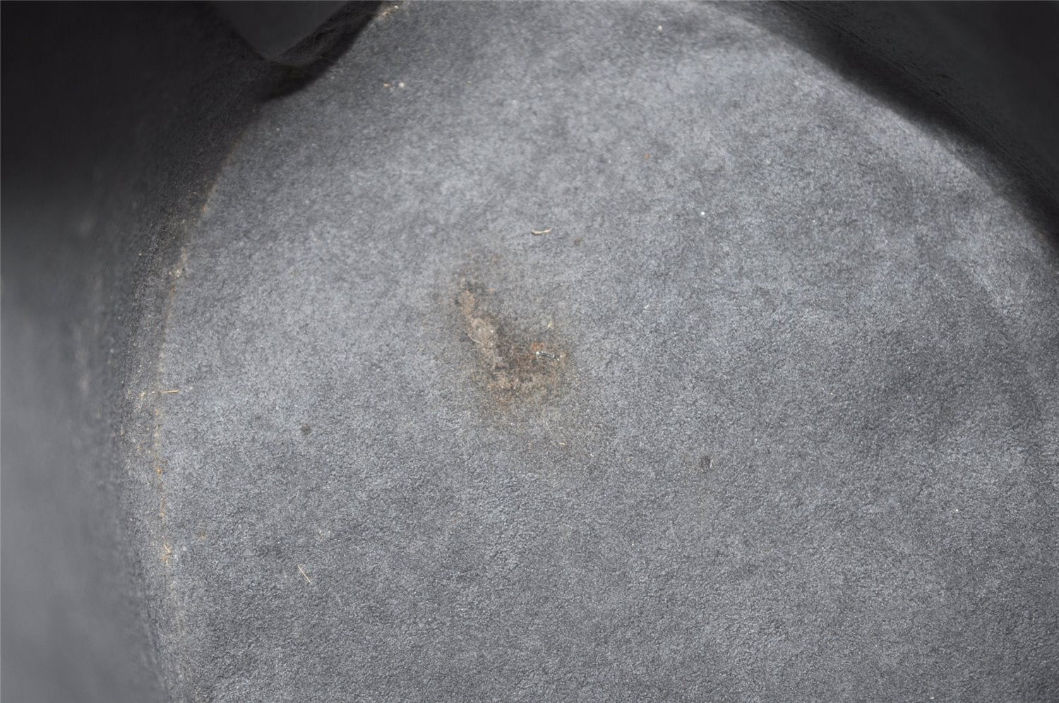 Authentic Louis Vuitton Epi Cluny Shoulder Bag Purse Black M52252 LV 5032K