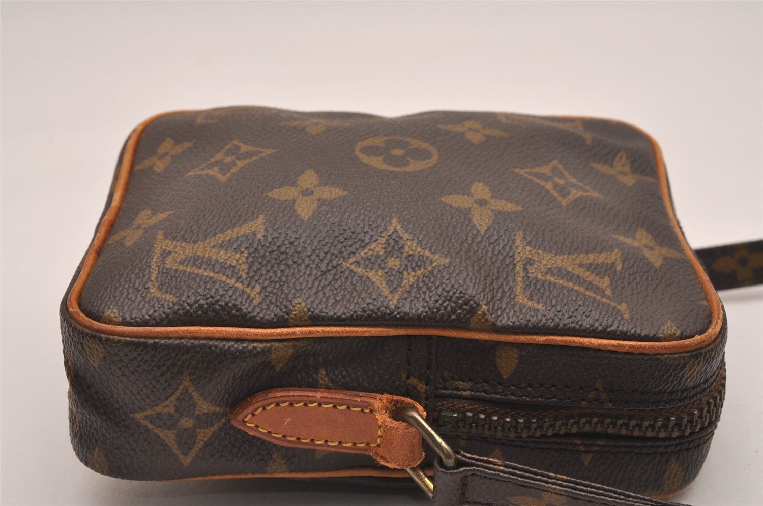 Auth Louis Vuitton Monogram Mini Poche Danube Shoulder Bag M45268 Junk 5036J