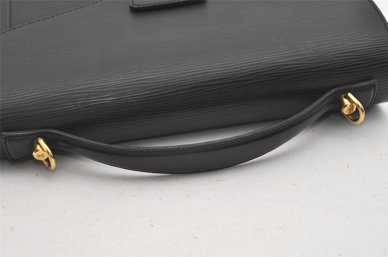Authentic Louis Vuitton Epi Monceau 2Way Shoulder Hand Bag Black M52122 LV 5037J