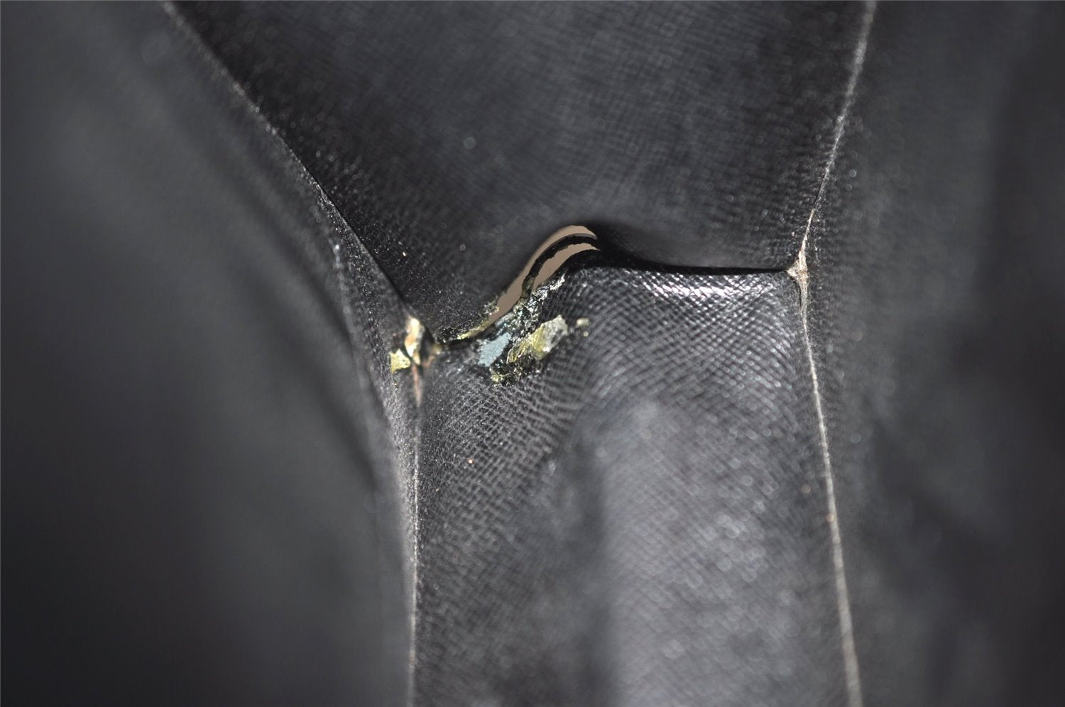 Authentic Louis Vuitton Epi Monceau 2Way Shoulder Hand Bag Black M52122 LV 5037J