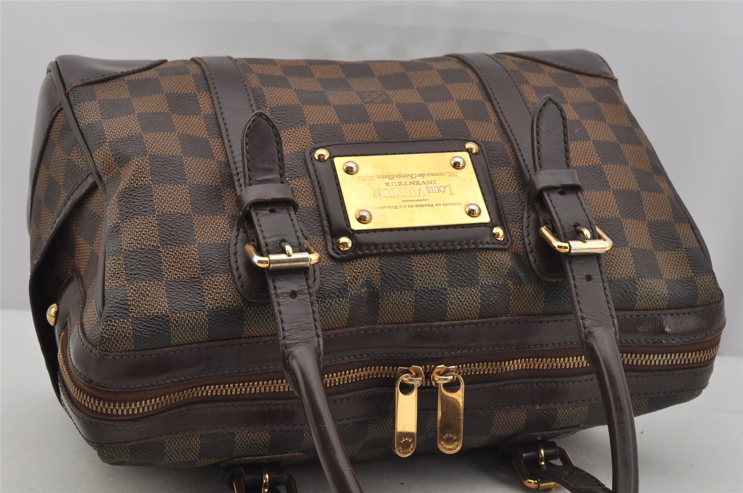 Authentic Louis Vuitton Damier Berkeley Hand Boston Bag Purse N52000 LV 5039J