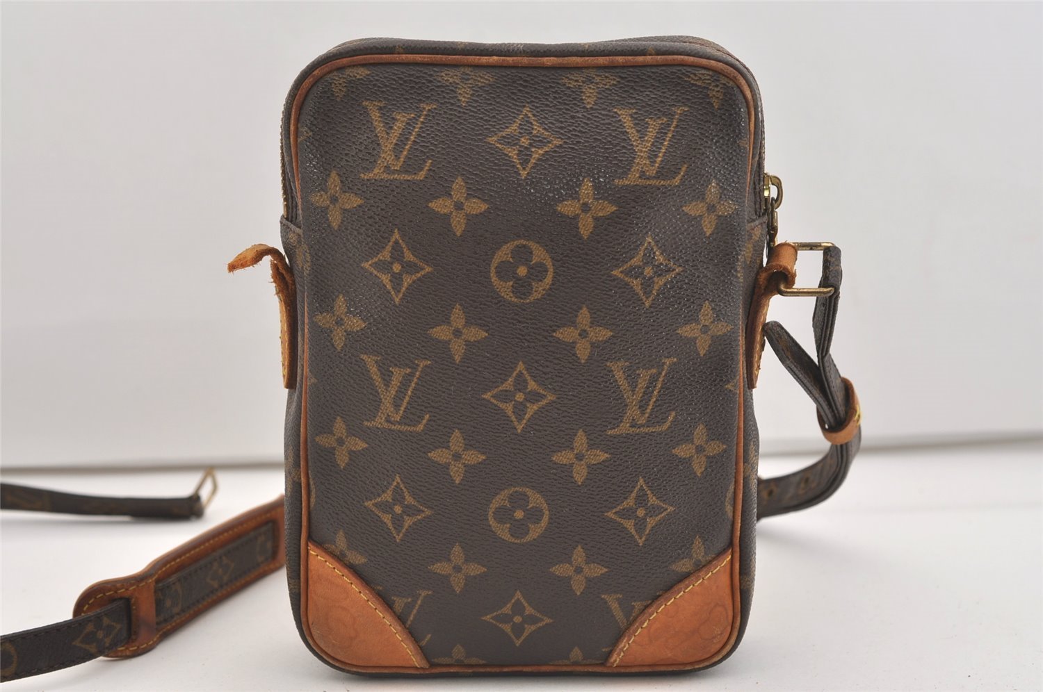 Authentic Louis Vuitton Monogram Danube Shoulder Crossbody Bag M45266 Junk 5043J
