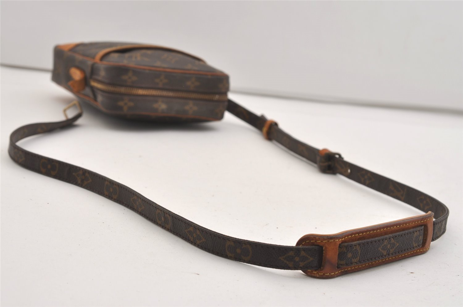 Authentic Louis Vuitton Monogram Danube Shoulder Crossbody Bag M45266 Junk 5043J