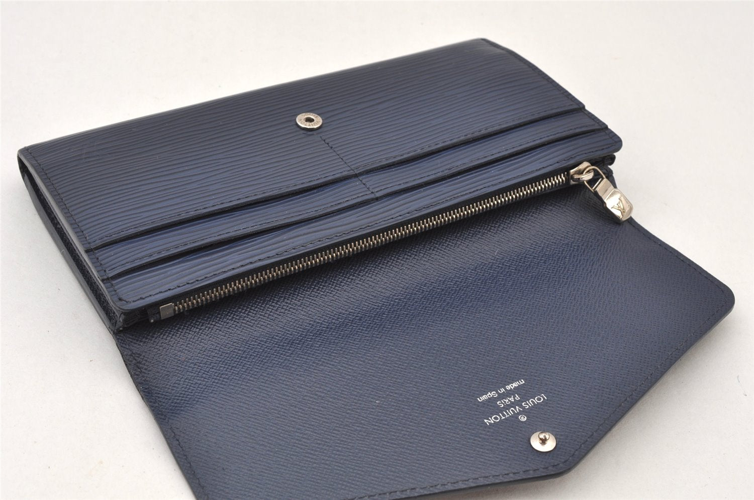 Authentic Louis Vuitton Epi Portefeuille Sarah Long Wallet Navy M605825 LV 5046K