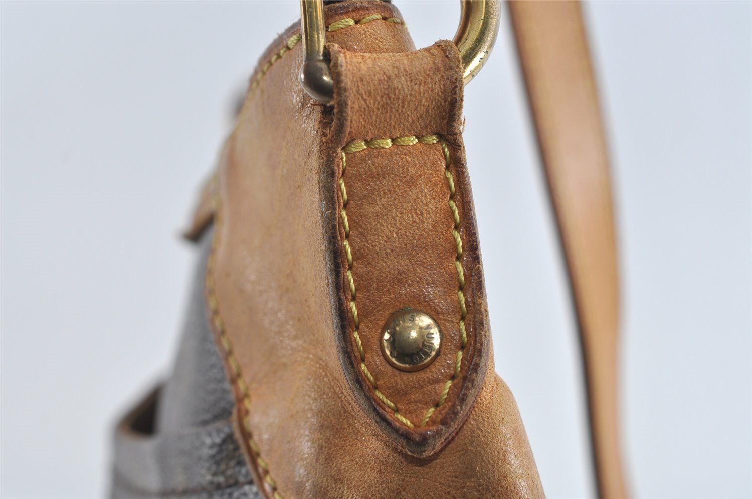 Authentic Louis Vuitton Monogram Odeon MM Shoulder Cross Bag M56389 Junk 5048I