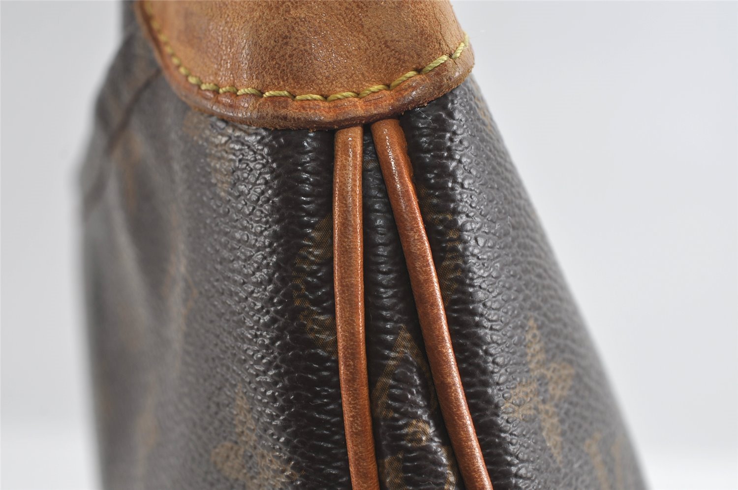 Authentic Louis Vuitton Monogram Odeon MM Shoulder Cross Bag M56389 Junk 5048I