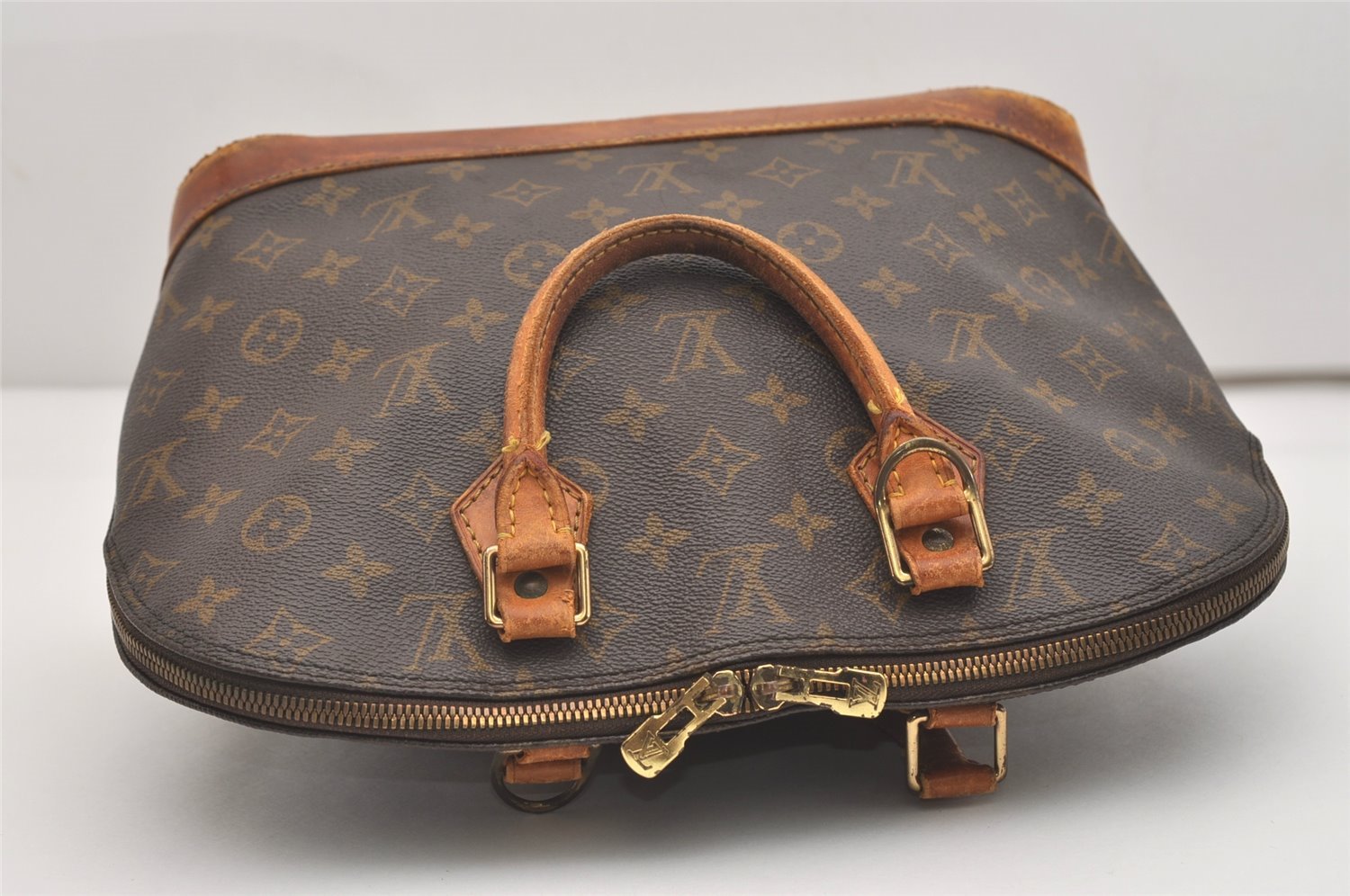 Authentic Louis Vuitton Monogram Alma Hand Bag Purse M51130 LV Junk 5051J