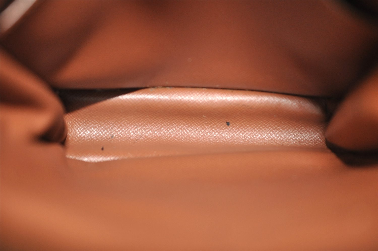 Authentic Louis Vuitton Monogram Amazone Shoulder Cross Bag M45236 LV Junk 5054I