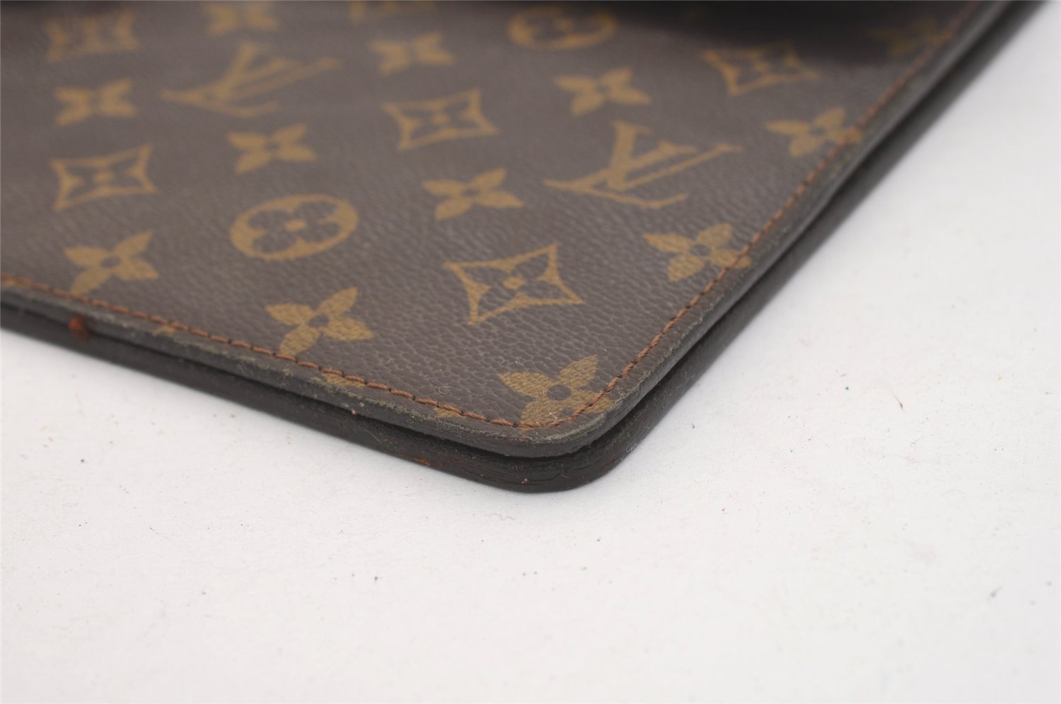 Authentic Louis Vuitton Monogram Poche Diplomat Homme Documents Case LV 5054J