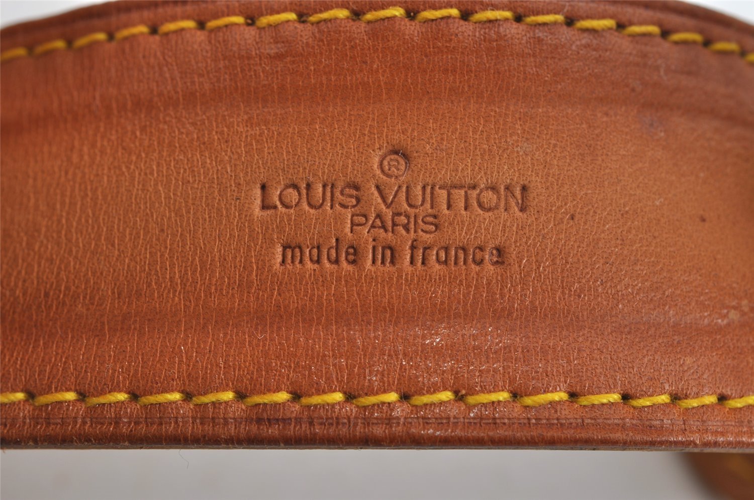 Authentic Louis Vuitton Leather Shoulder Strap Beige 35.8-42.9