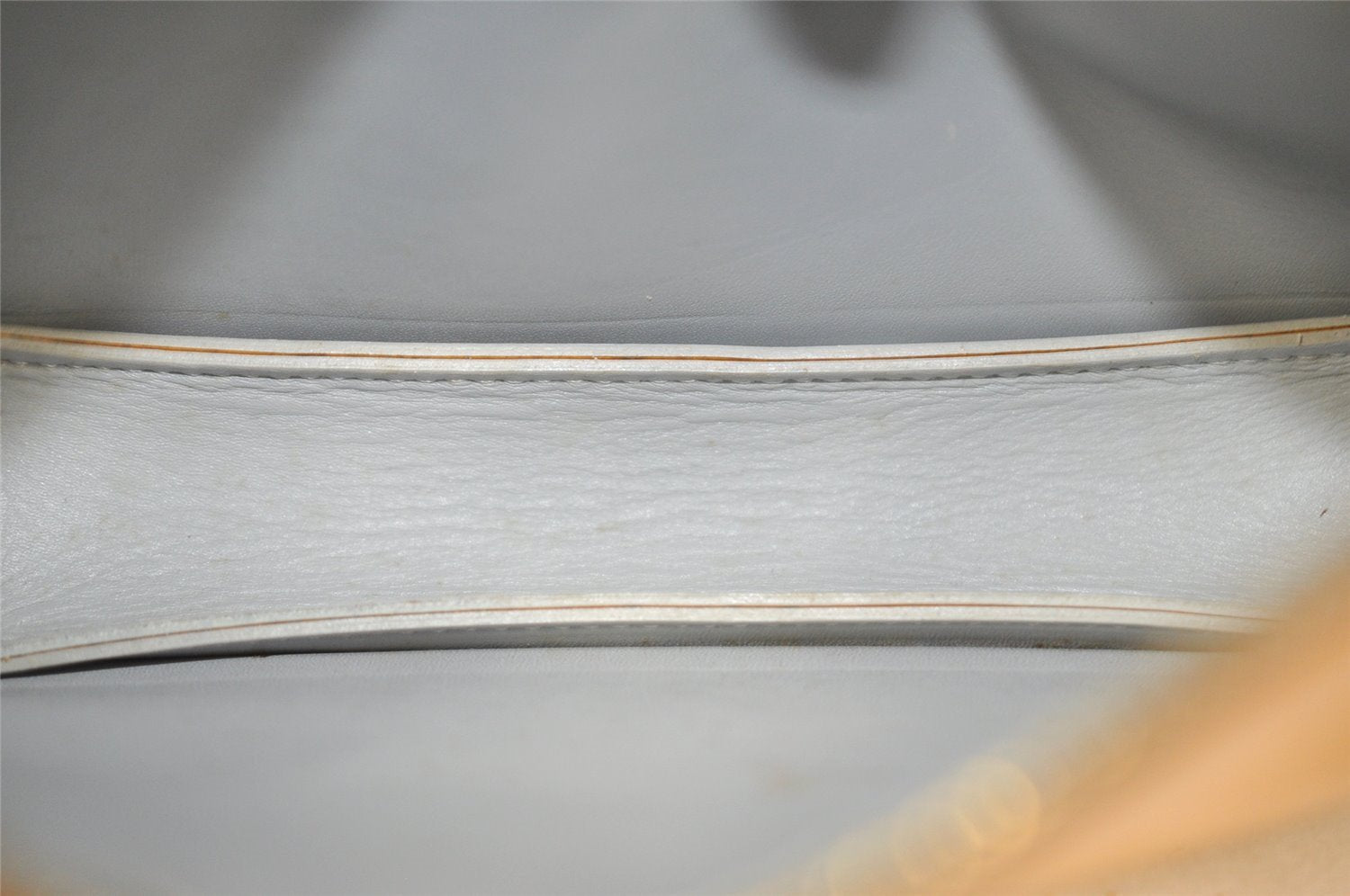 Authentic Louis Vuitton Vernis Lexington Hand Bag Pouch Yellow M91056 LV 5057I