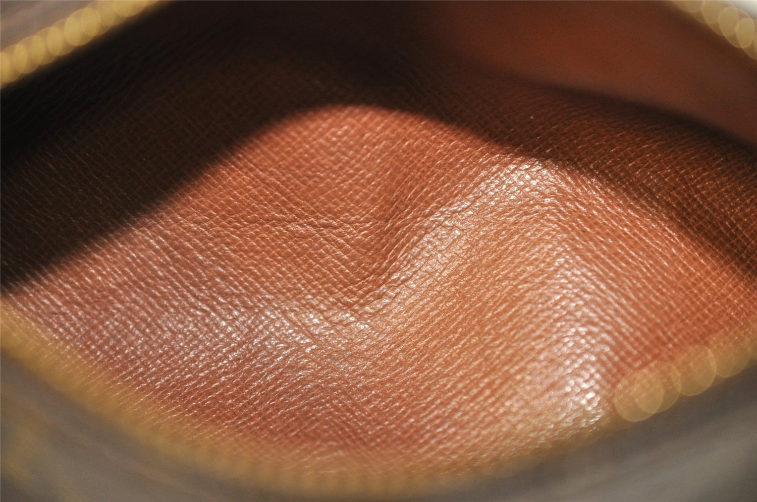 Authentic Louis Vuitton Monogram Papillon 30 Hand Bag Old Model LV 5060I