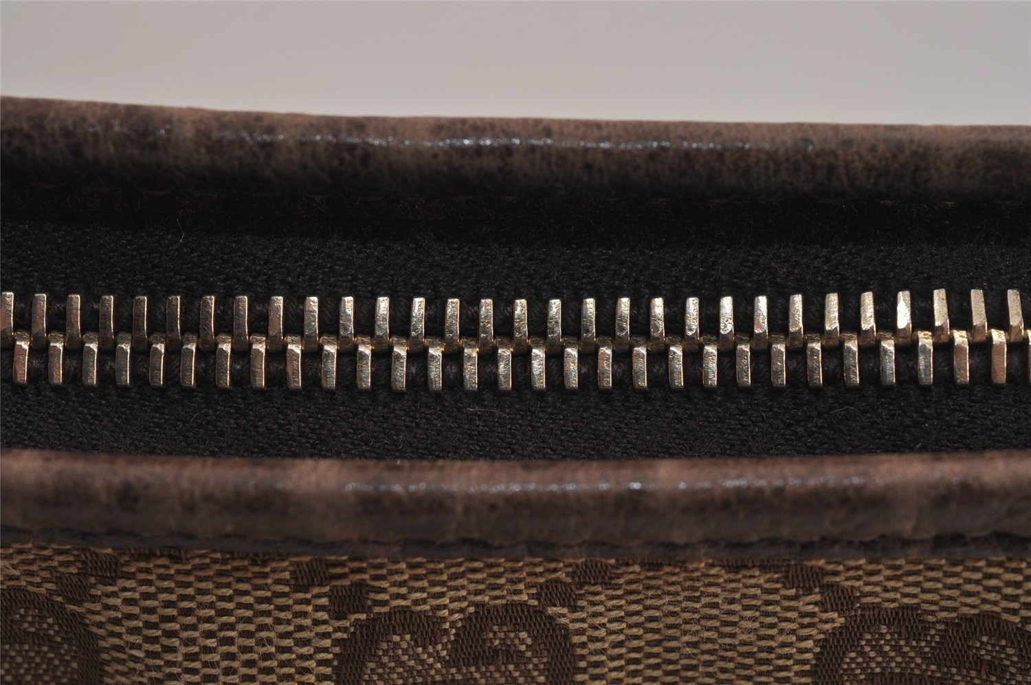 Authentic GUCCI Abbey Shoulder Cross Bag GG Canvas Leather 131326 Brown 5060J