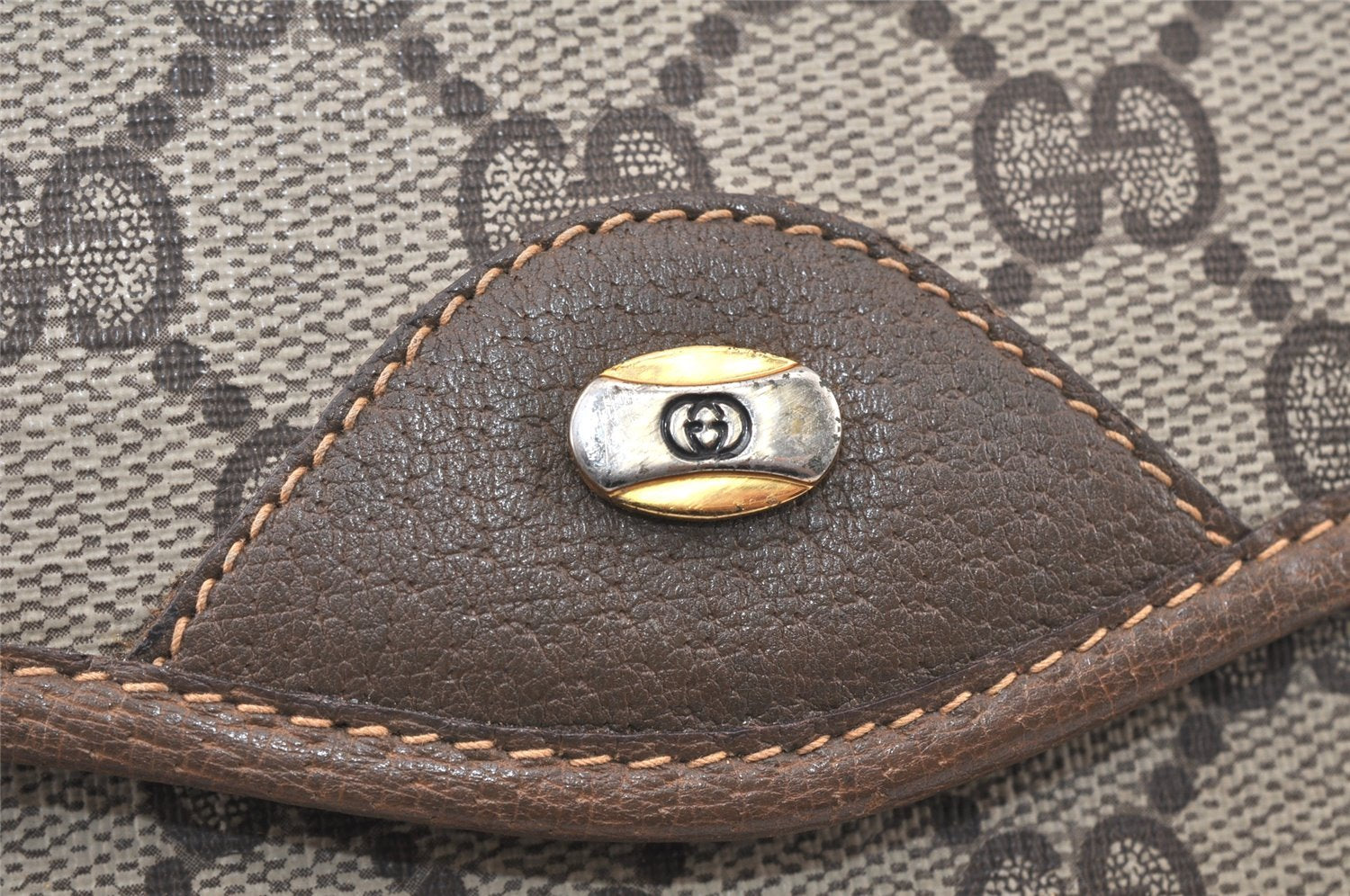 Authentic GUCCI Vintage Shoulder Cross Body Bag GG PVC Leather Brown Junk 5060K