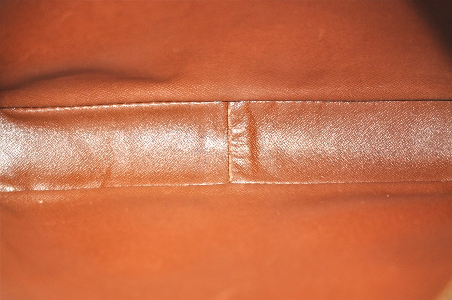 Authentic Louis Vuitton Monogram Boulogne 30 Shoulder Cross Bag Old Model 5061I