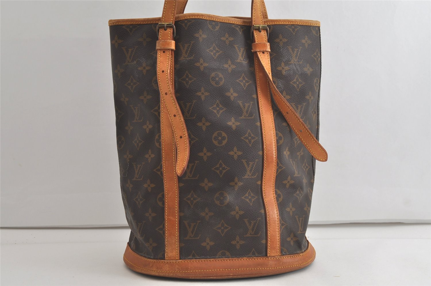 Authentic Louis Vuitton Monogram Bucket GM Shoulder Tote Bag Old Model LV 5061K
