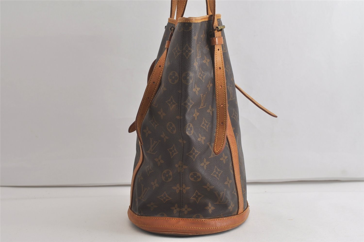 Authentic Louis Vuitton Monogram Bucket GM Shoulder Tote Bag Old Model LV 5061K