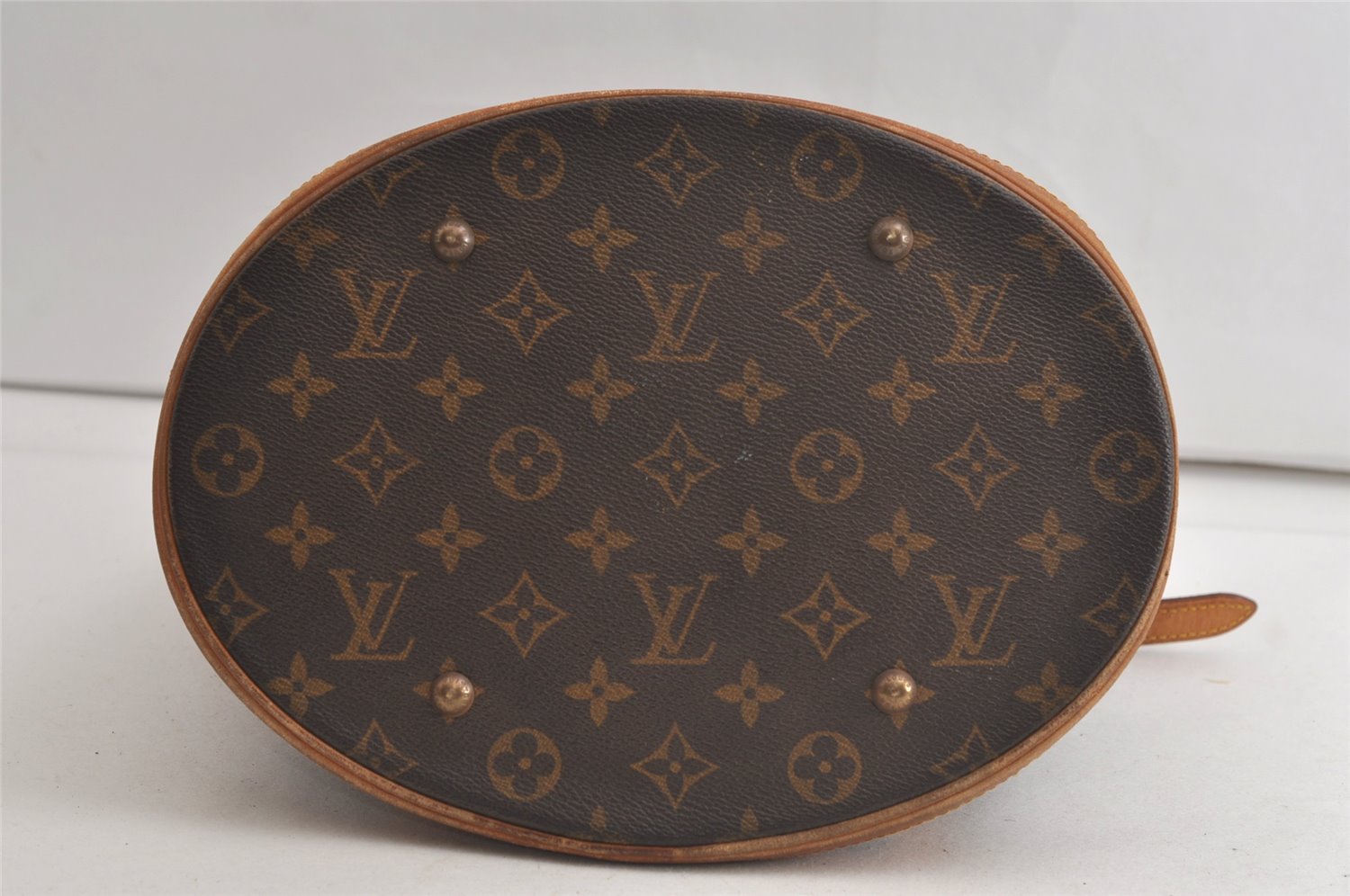 Authentic Louis Vuitton Monogram Bucket GM Shoulder Tote Bag Old Model LV 5061K