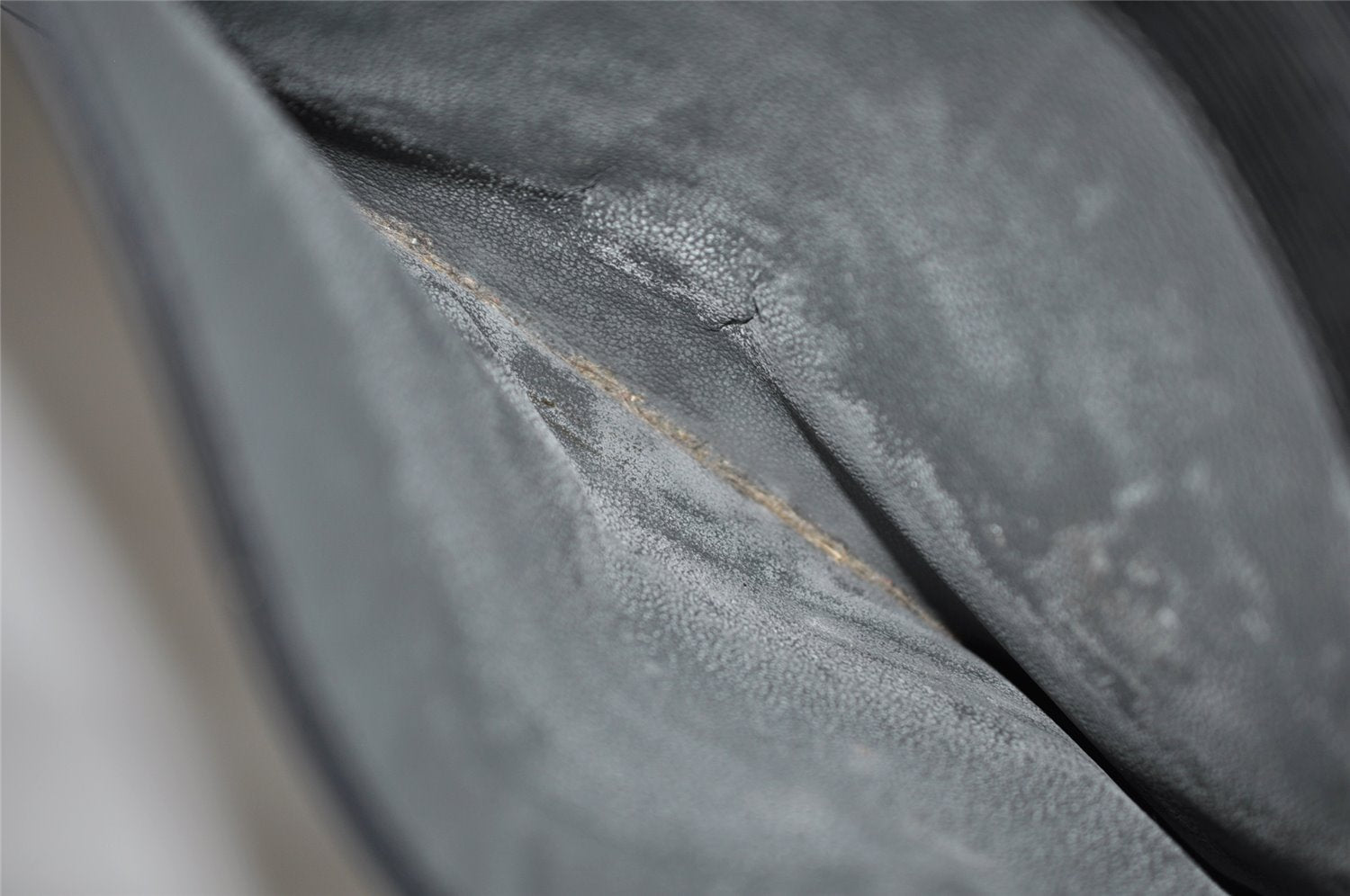 Authentic Louis Vuitton Epi Riviera Hand Bag Black M48182 LV 5063K