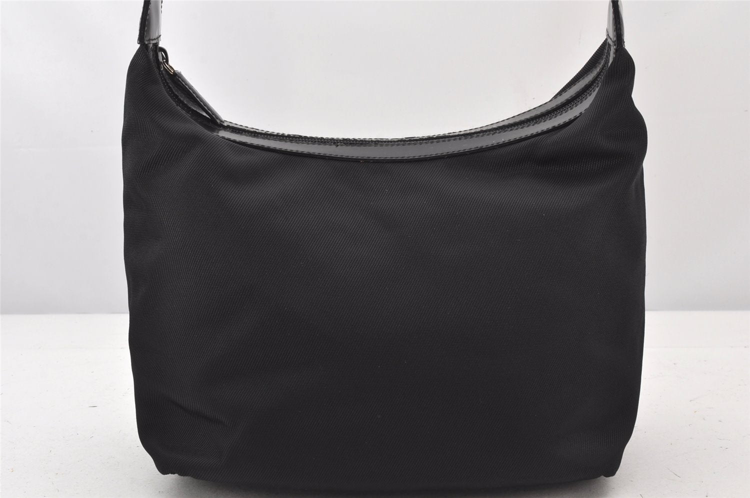 Authentic GUCCI Vintage Bamboo Shoulder Hand Bag Purse Nylon Leather Black 5067K
